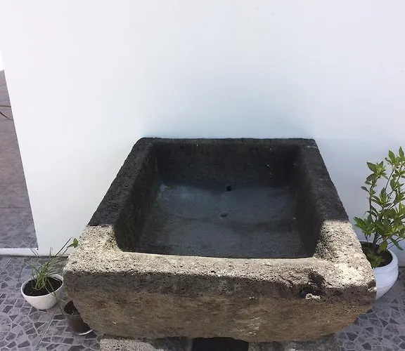 Vale Dos Cocos Horta (Azores)